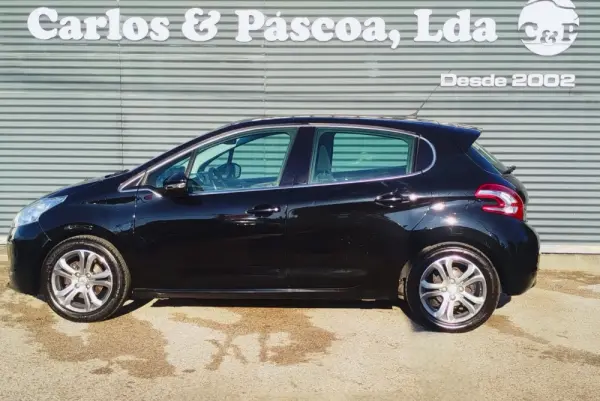 Peugeot 208 1.6 e-HDi Allure 95g 5