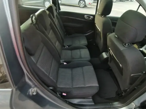 Peugeot 307 SW Break 1.6 HDi Executive 8