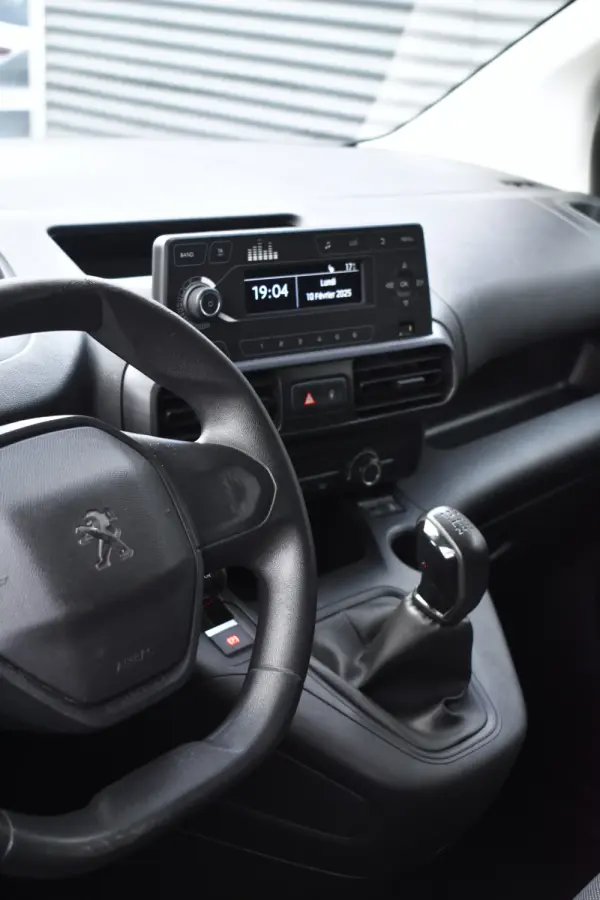 Peugeot Partner 1.5 BlueHDi Asphalt Standard 8