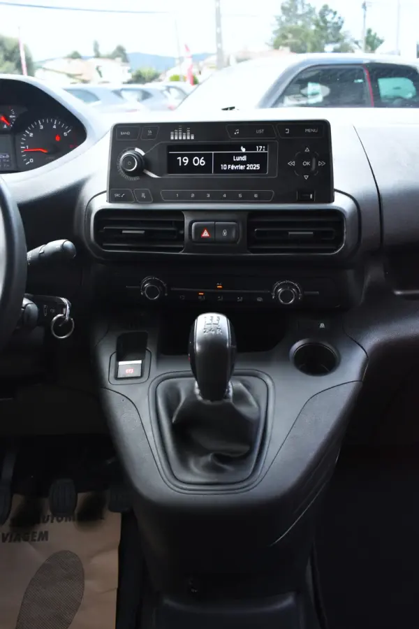 Peugeot Partner 1.5 BlueHDi Asphalt Standard 13