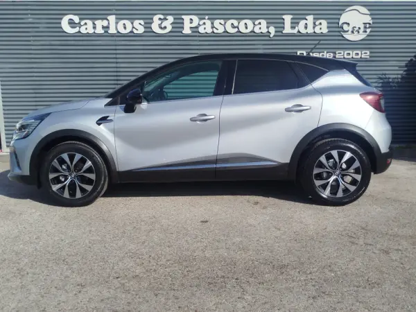 Renault Captur 1.0 TCe Exclusive 3