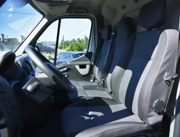 Renault Master 2.3 dCi L2H2 3.5T 11