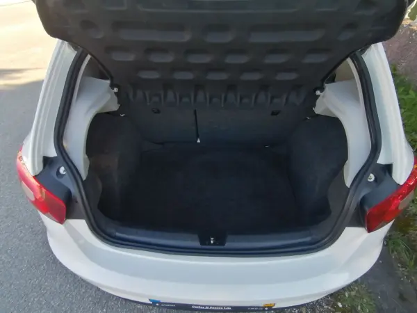 SEAT Ibiza 1.2 TDi I-Tech 9