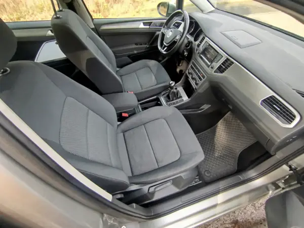 Volkswagen Golf Sportsvan 1.6 TDI Confortline BlueMotion 8
