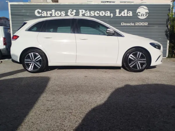 Mercedes-Benz B 180 d Business Solutions Aut. 2