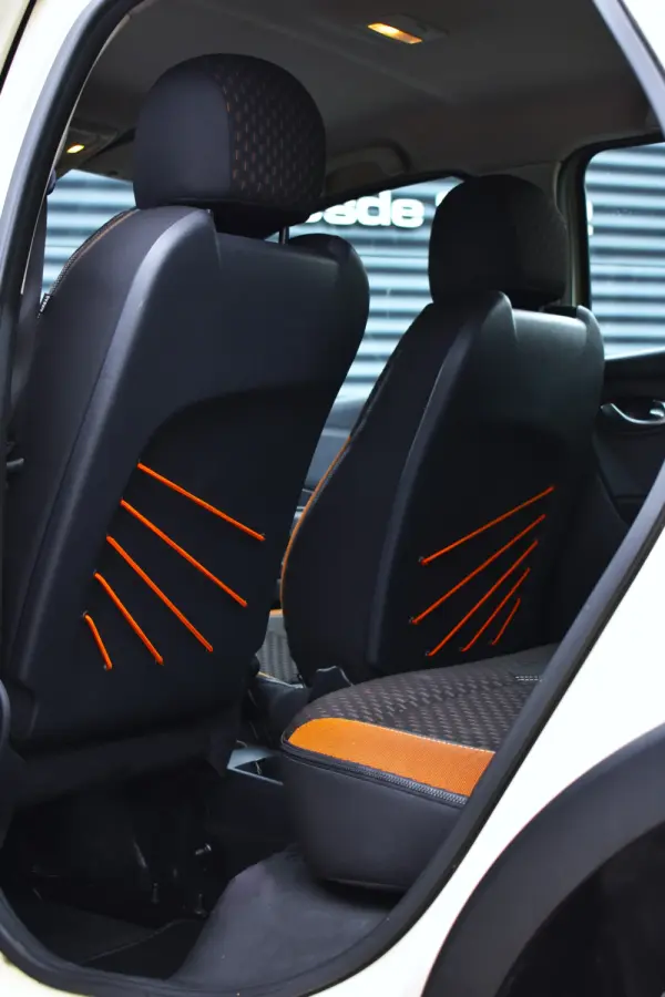 Renault Captur 1.5 dCi Exclusive 12