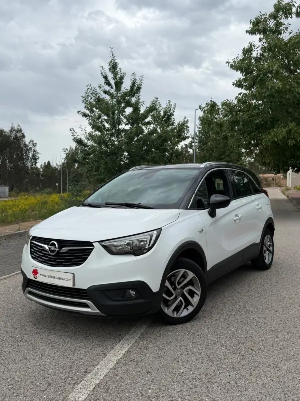 Opel Crossland X 1.2 T Business Edition 1