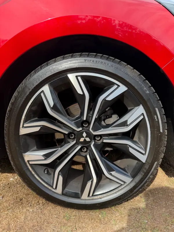 Mitsubishi Colt 1.0 MPI-T Launch Edition 11