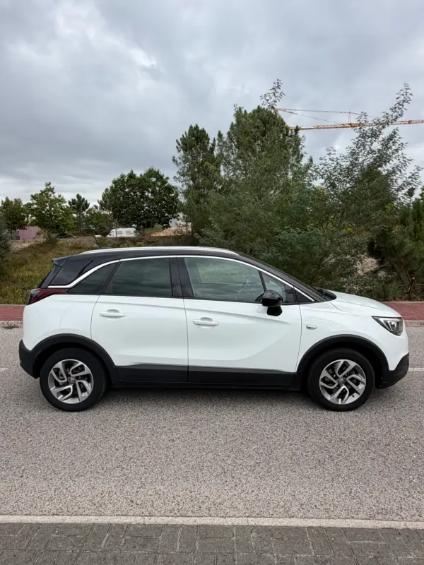Opel Crossland X 1.2 T Business Edition 9