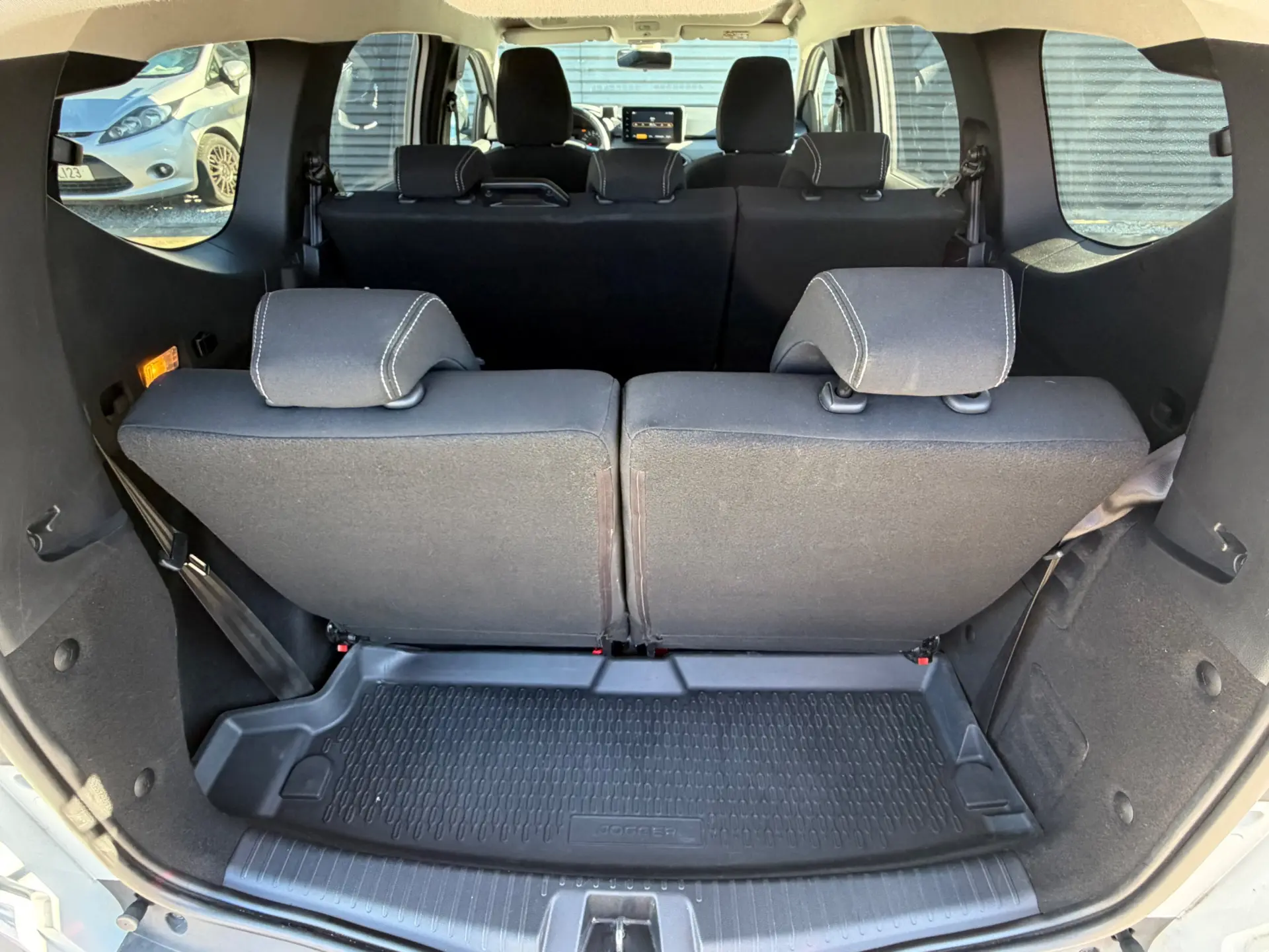 Dacia Jogger 1.2 ECO-G Extreme 7L 9