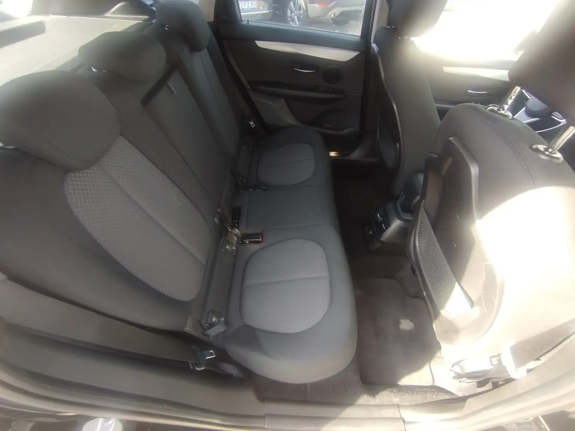 BMW 216 Active Tourer d Line Luxury 8