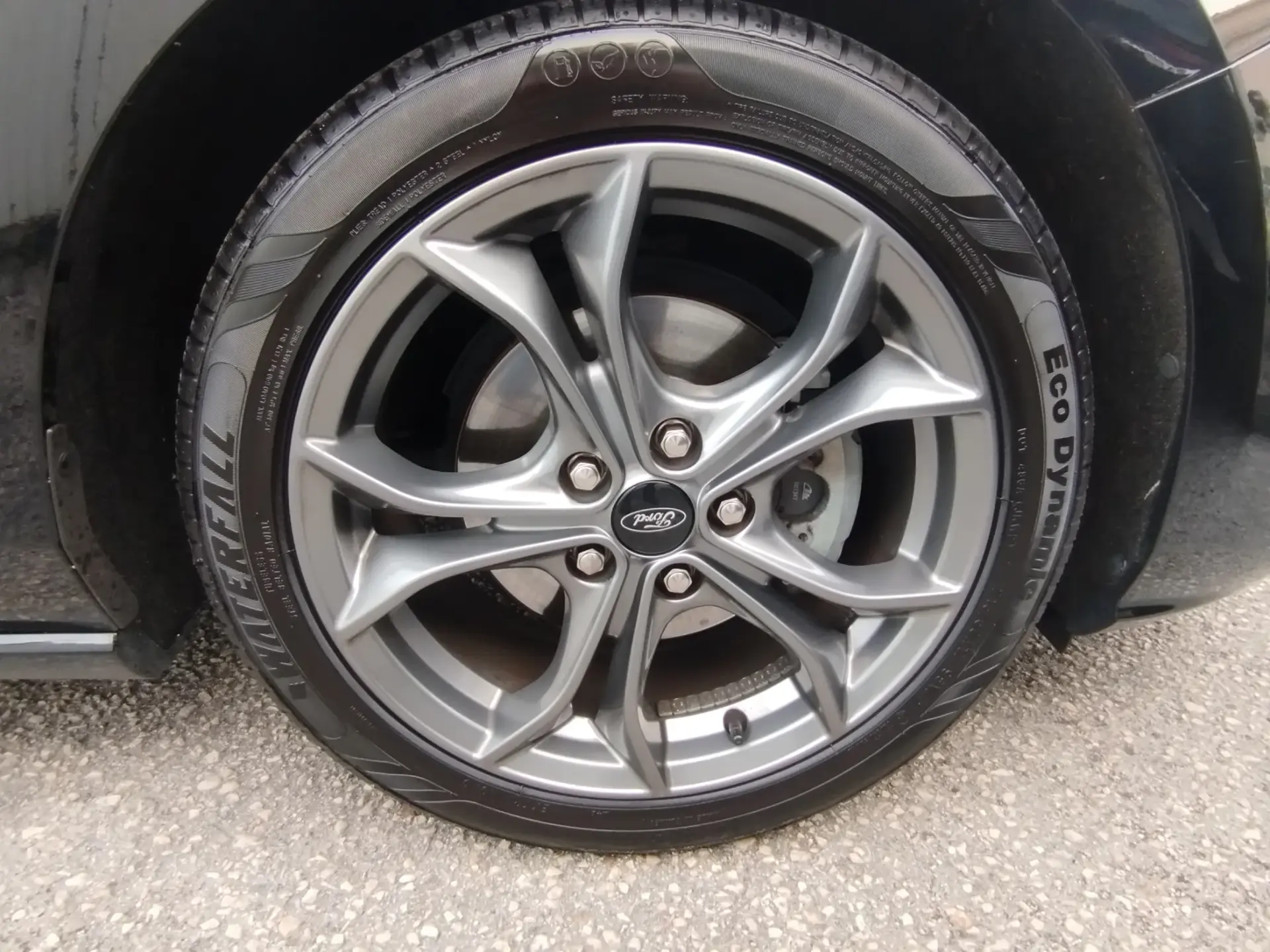 Ford Focus 1.0 EcoBoost MHEV ST-Line 11