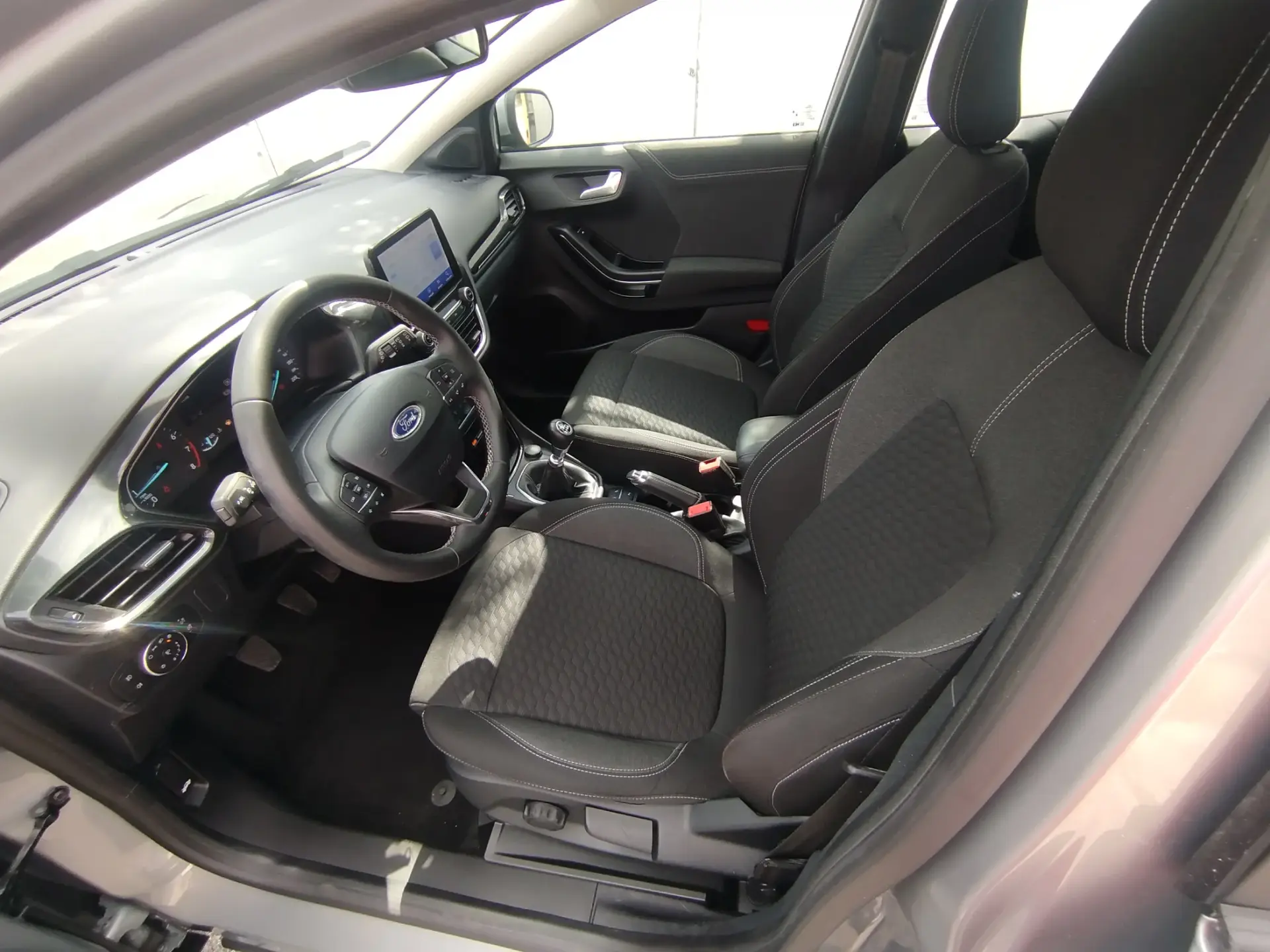 Ford Puma 1.0 EcoBoost mHEV Sound Edition 5
