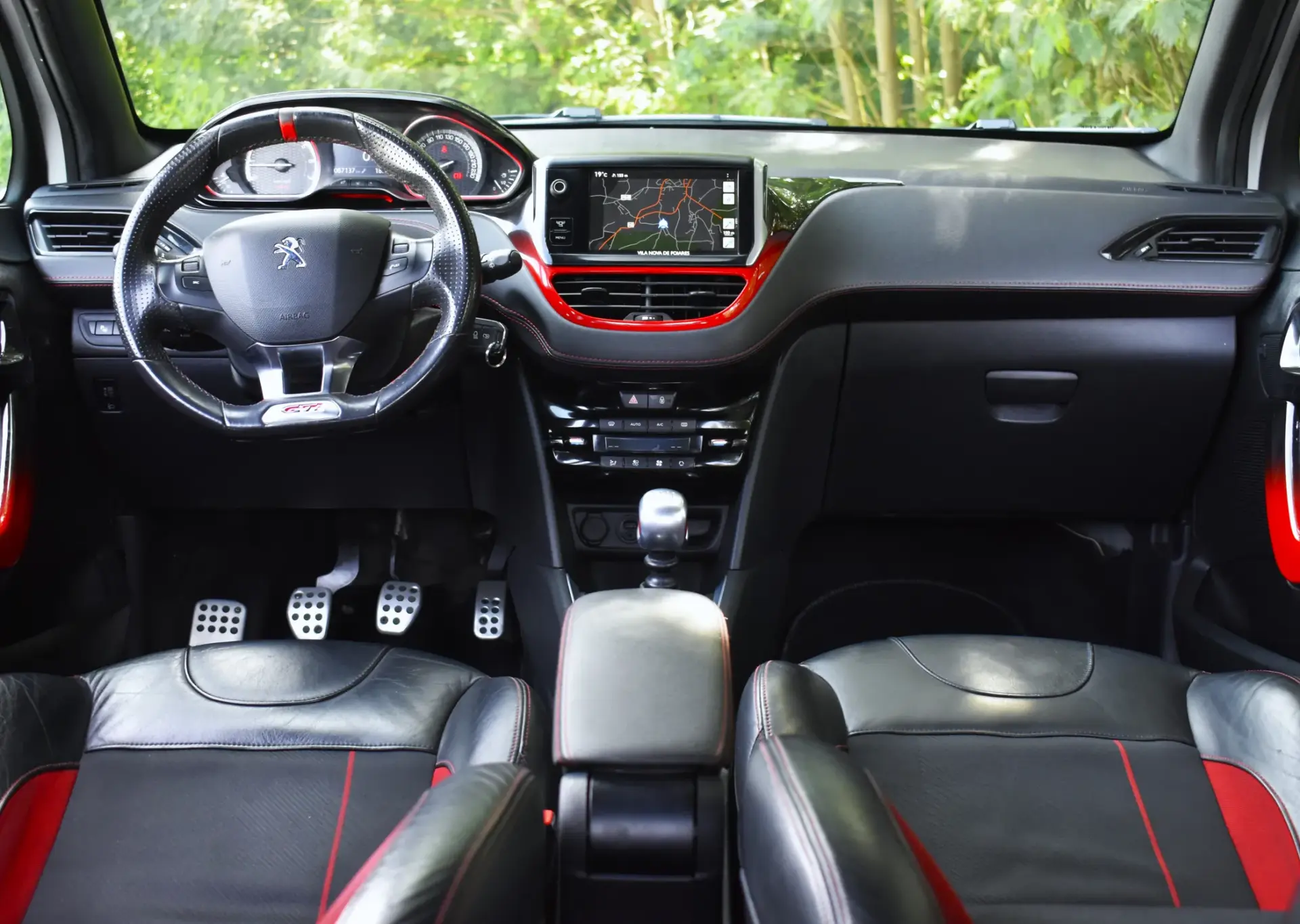 Peugeot 208 GTi 200 THP 18