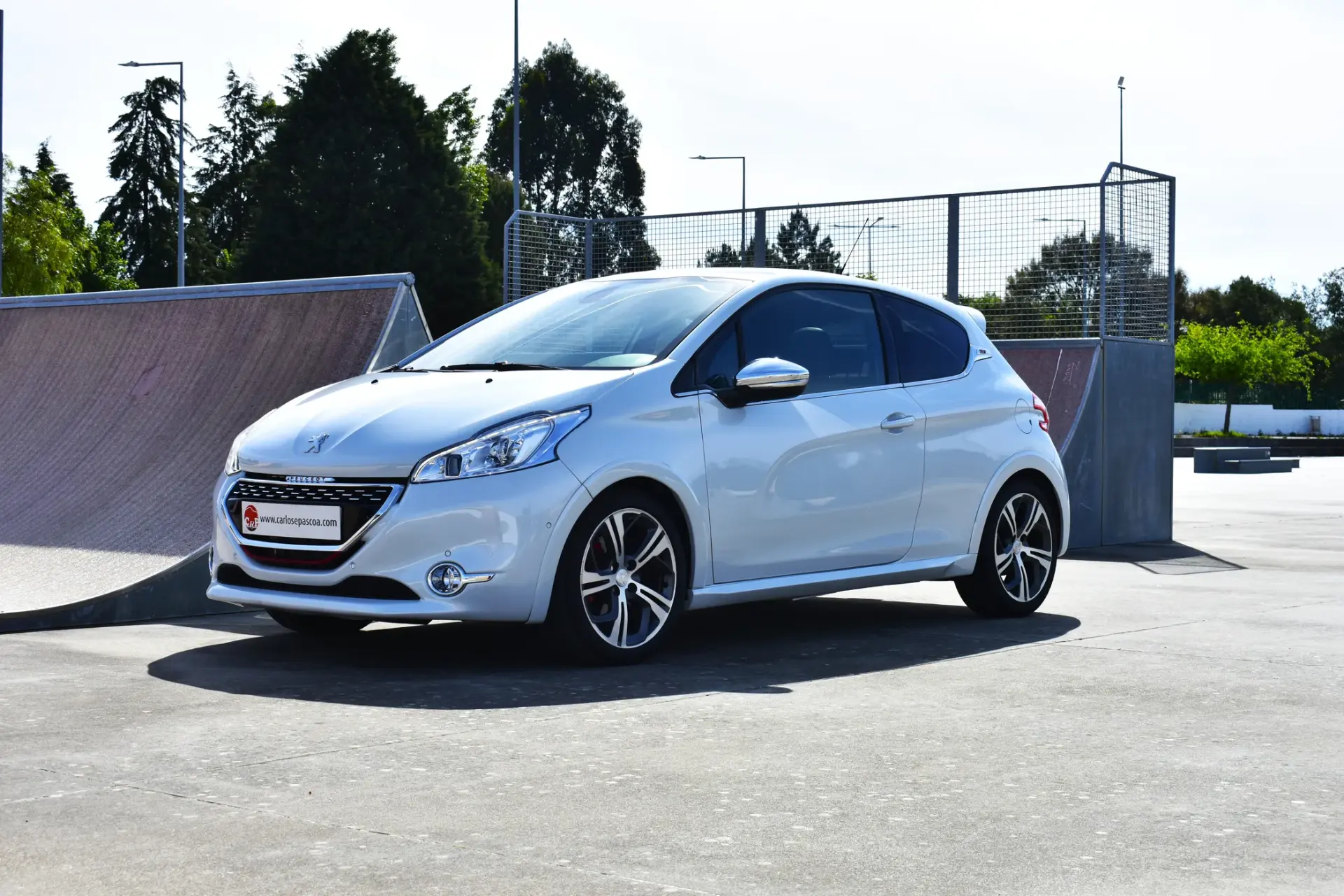 Peugeot 208 GTi 200 THP 33