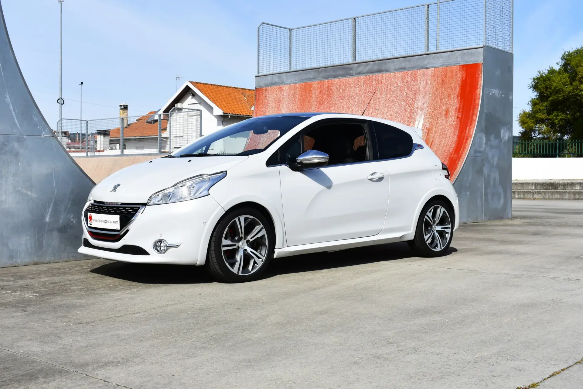Peugeot 208 GTi 200 THP 42