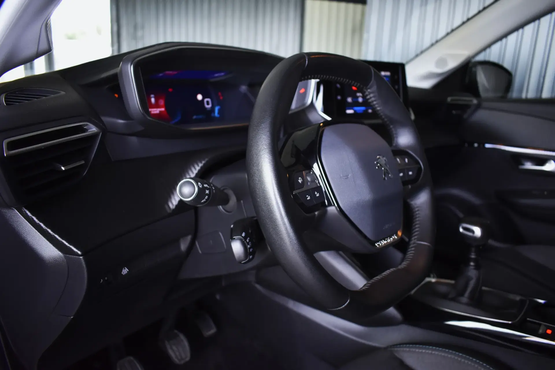 Peugeot 208 1.2 PureTech Allure Pack 7