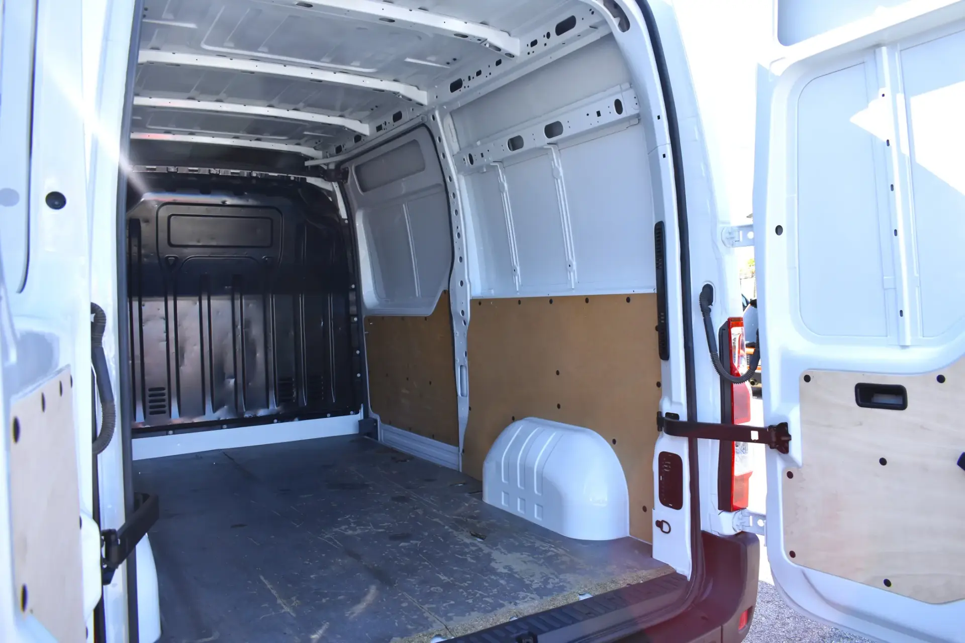 Renault Master 2.3 dCi L2H2 3.5T 14