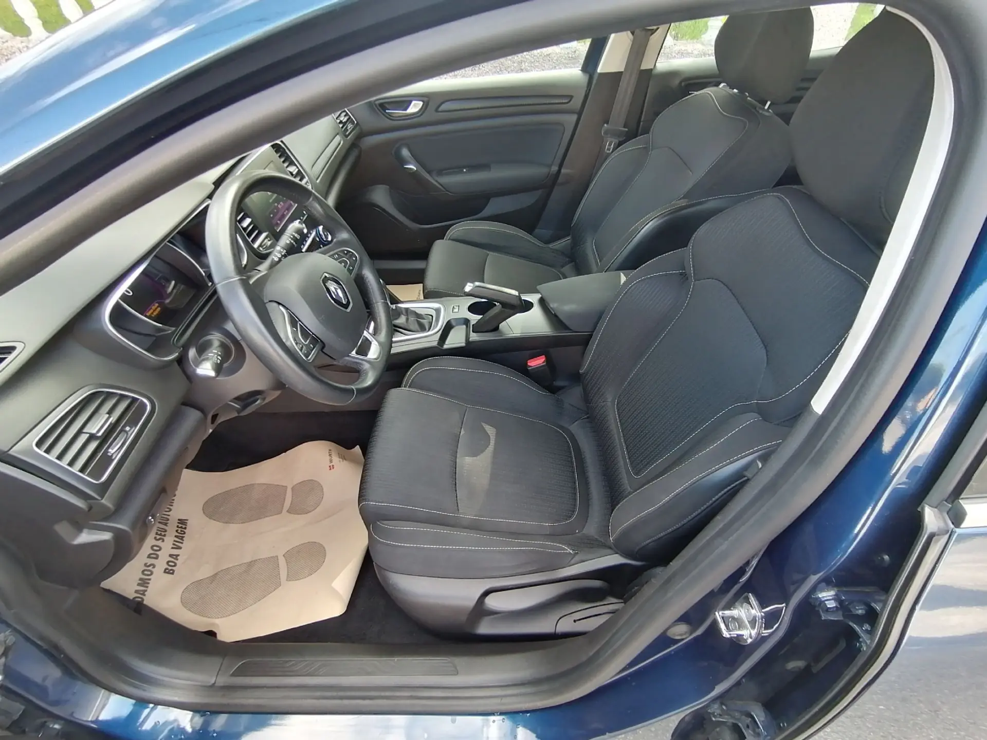 Renault Mégane Blue DCI 115 EDC LIMITED 5