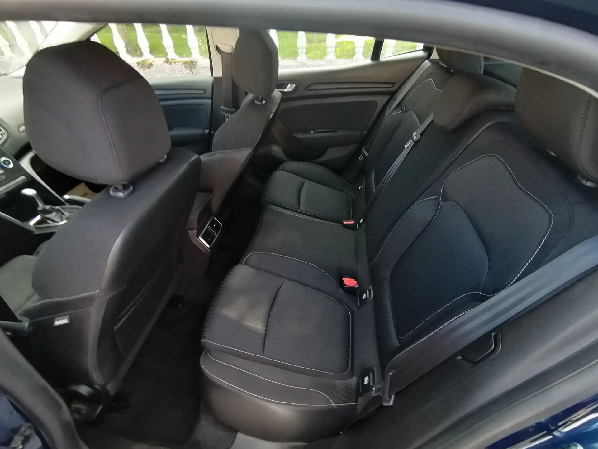 Renault Mégane Blue DCI 115 EDC LIMITED 6