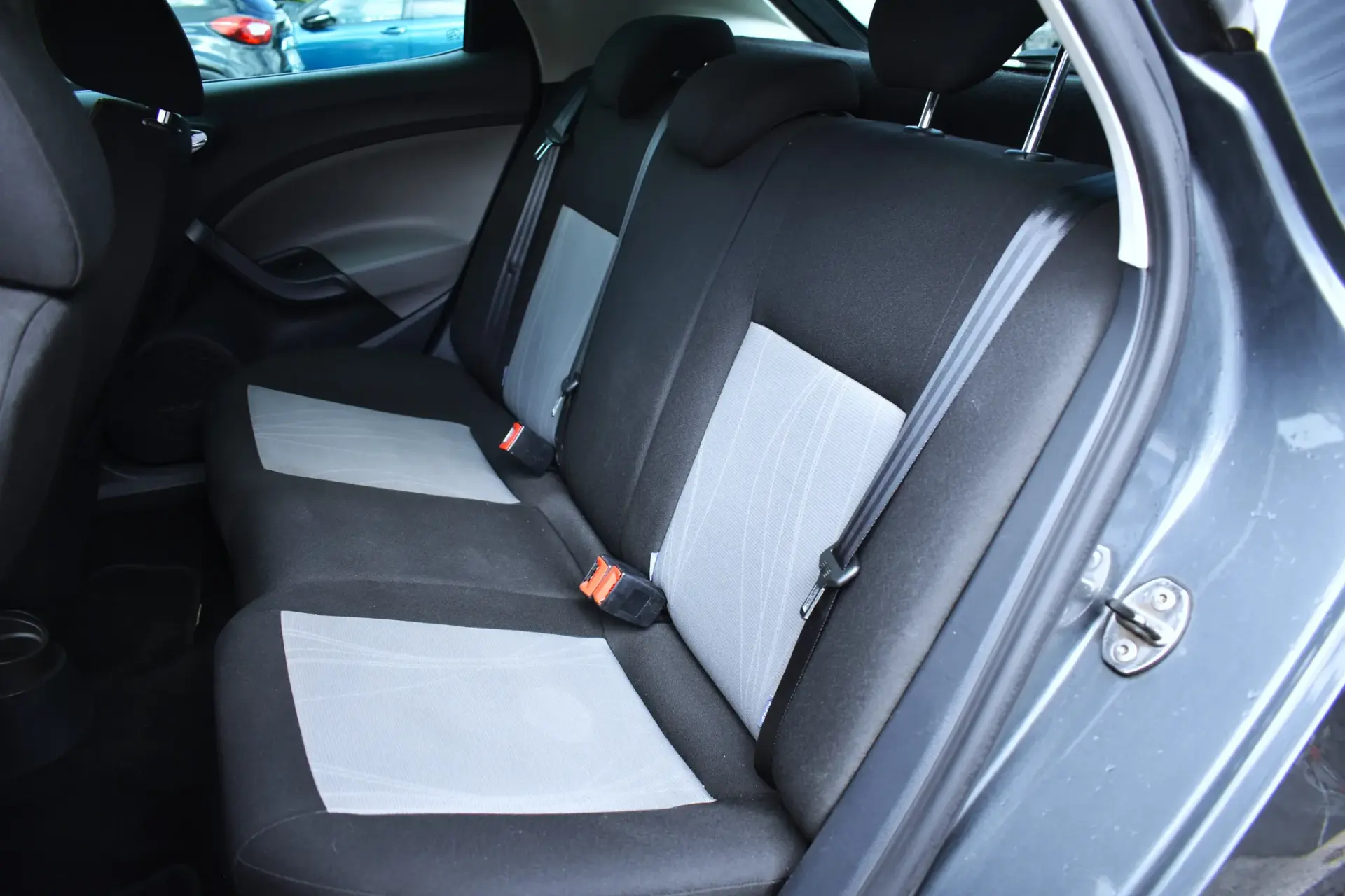 SEAT Ibiza 1.2 TDi Reference E-Ecomotive 9