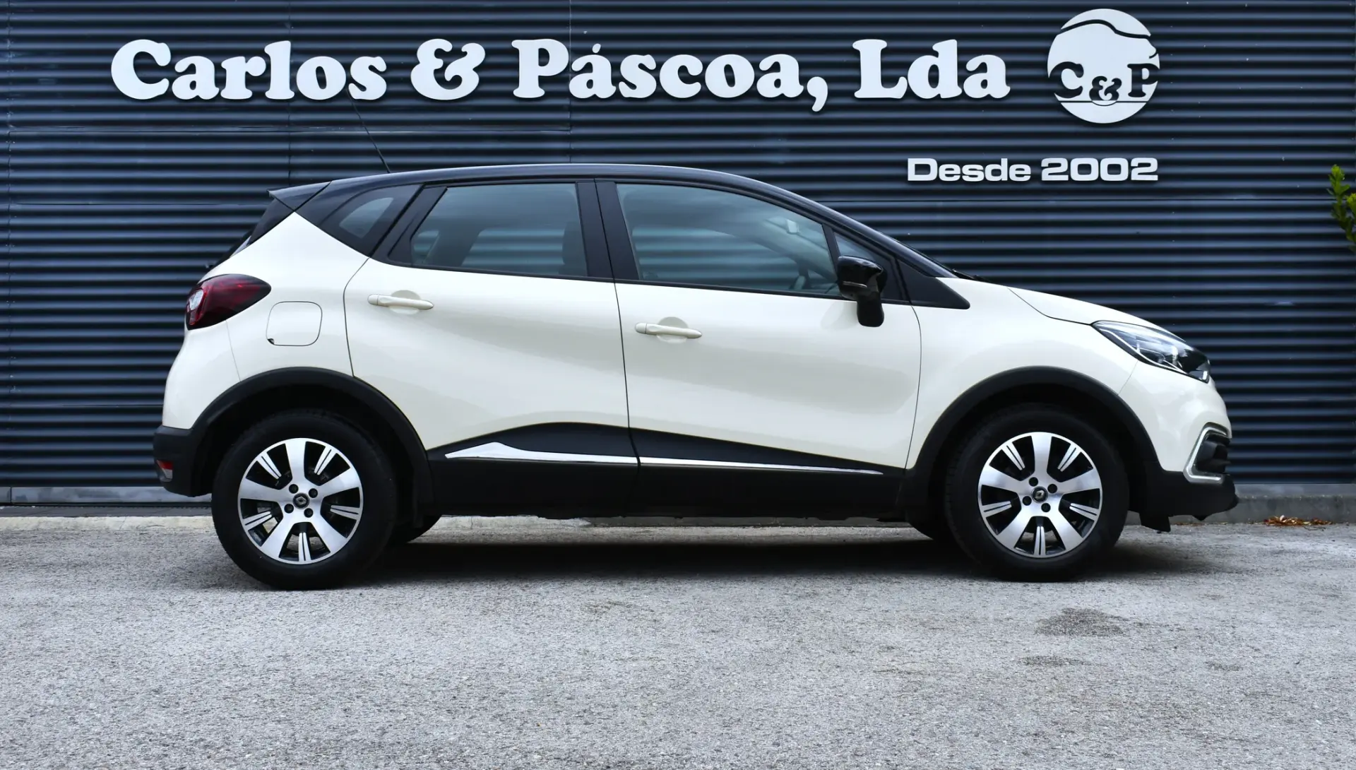 Renault Captur 1.5 dCi Exclusive 4