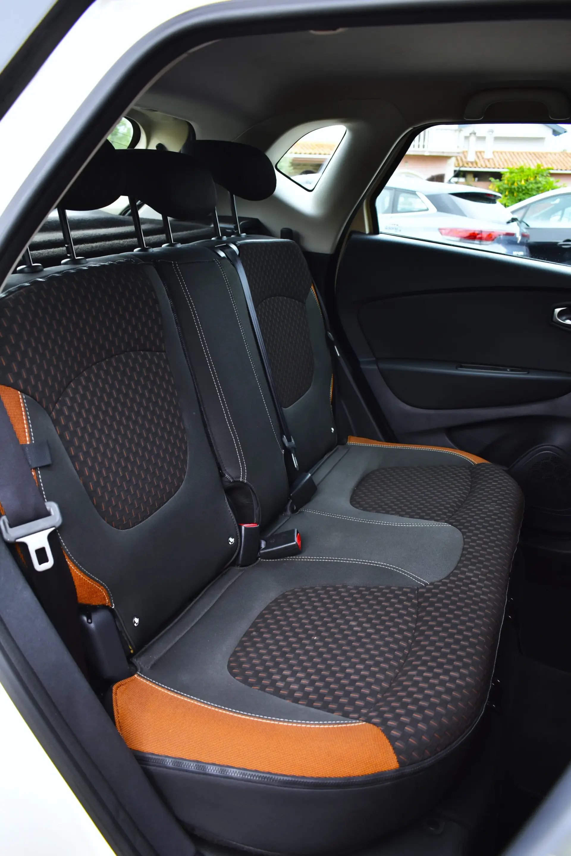 Renault Captur 1.5 dCi Exclusive 17
