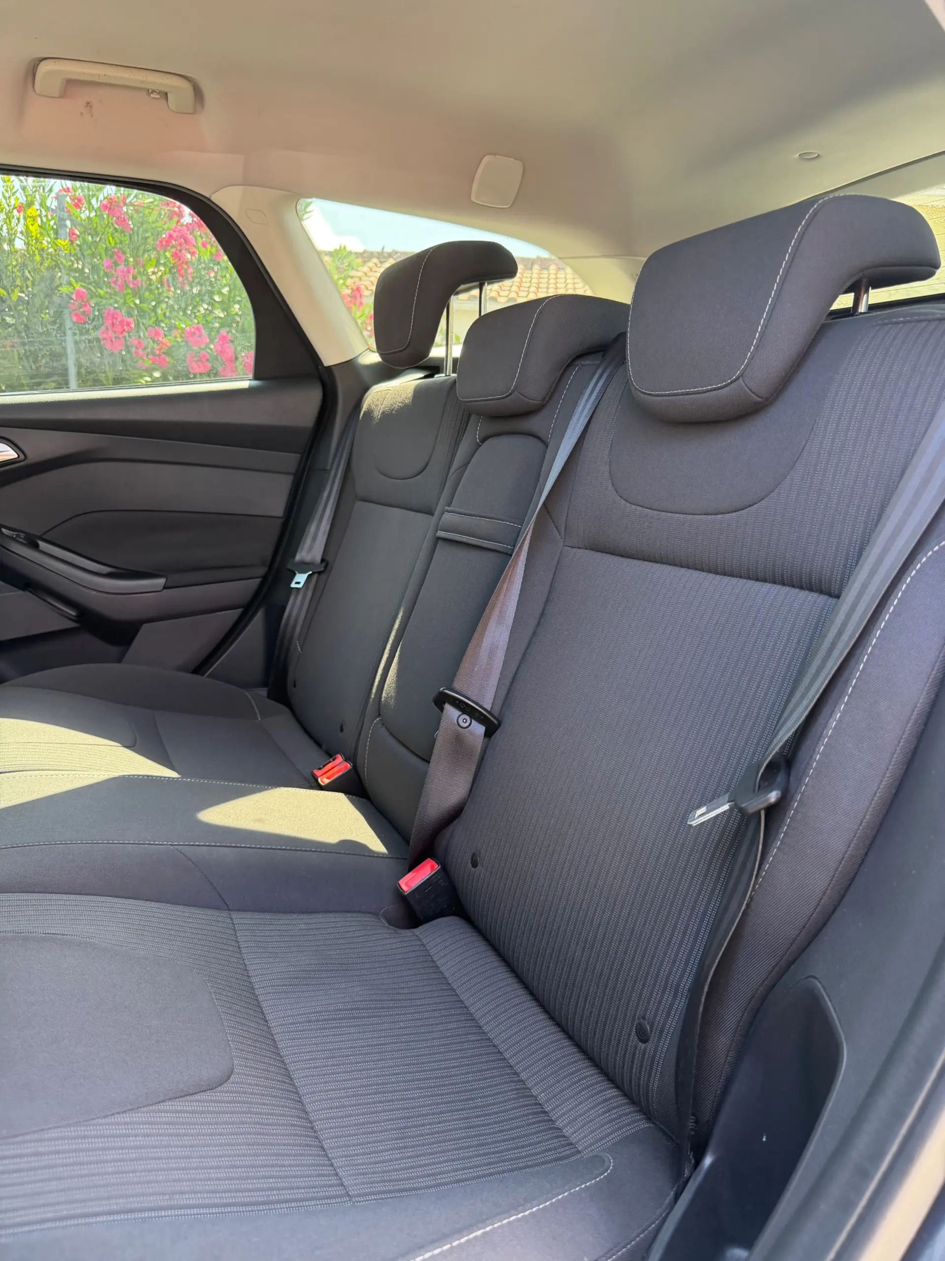 Ford Focus SW 1.6 TDCi Titanium Best 10