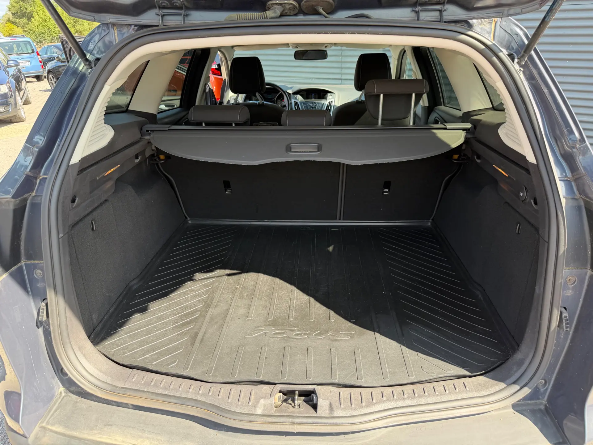 Ford Focus SW 1.6 TDCi Titanium Best 13