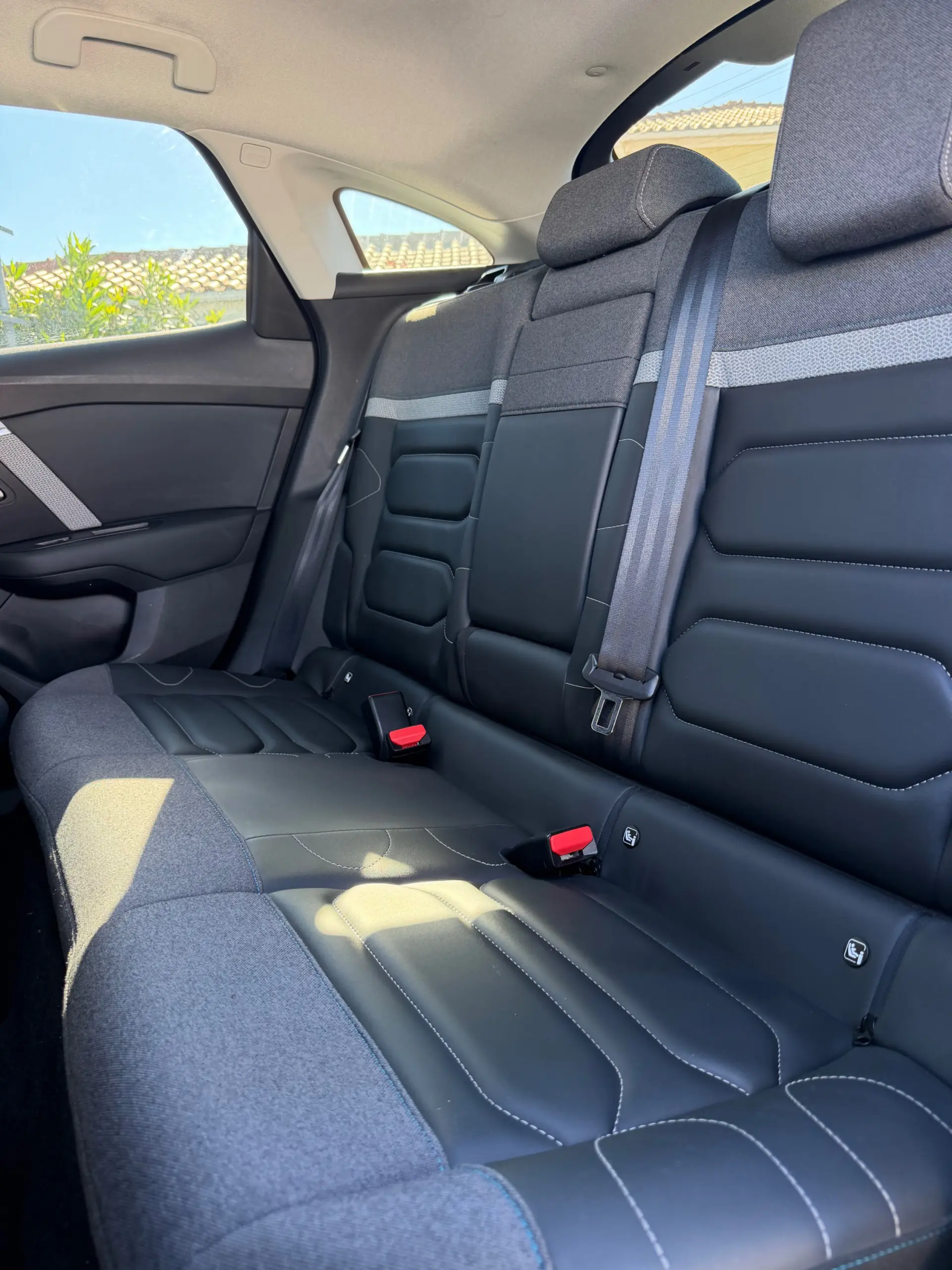 Citroen C4 1.2 PureTech Plus EAT8 8