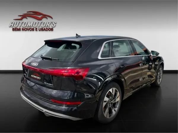 Audi e-tron 55 quattro S line 4