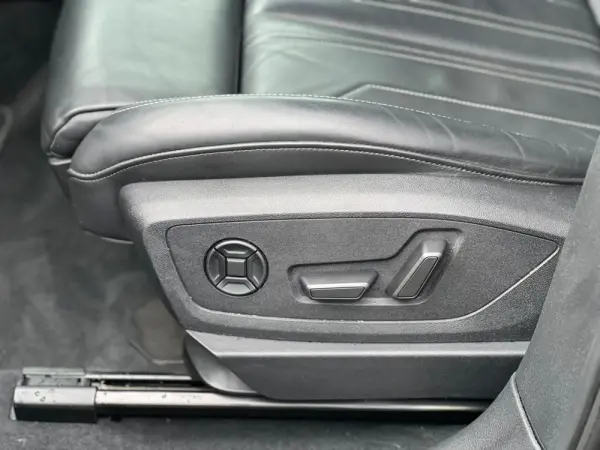 Audi e-tron 55 quattro S line 14