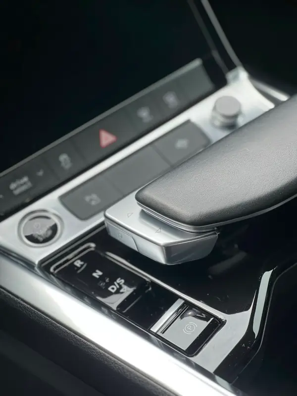 Audi e-tron 55 quattro S line 20