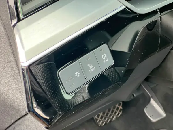 Audi e-tron 55 quattro S line 22