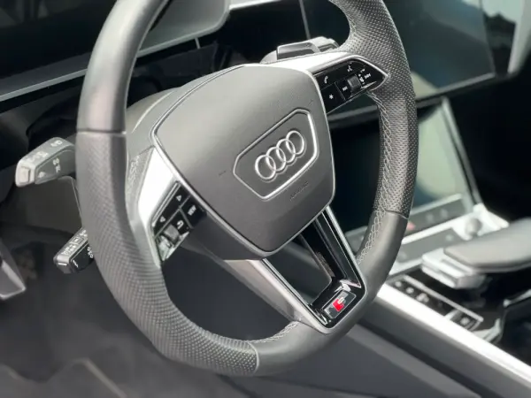 Audi e-tron 55 quattro S line 23