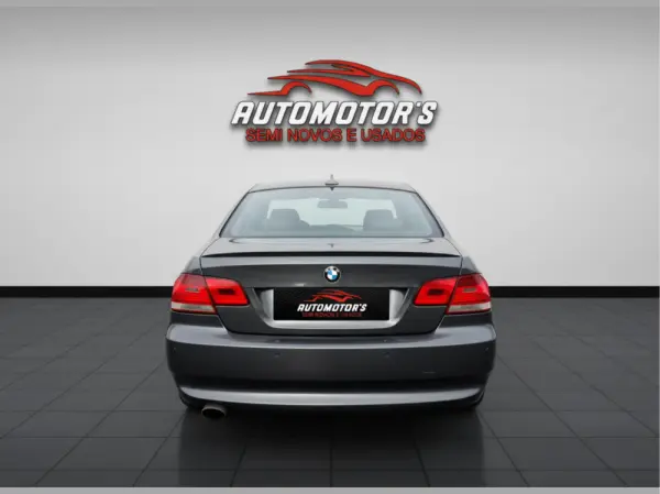 BMW 320 d 4