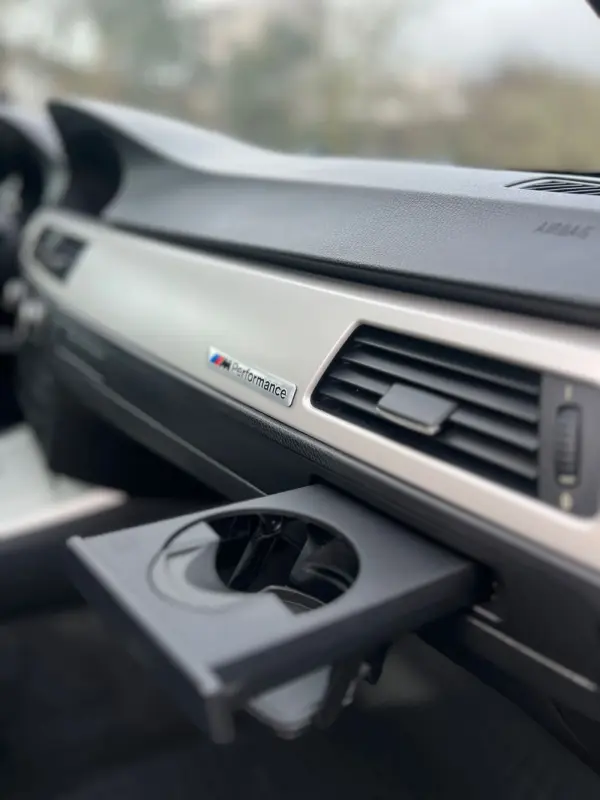 BMW 320 d 8