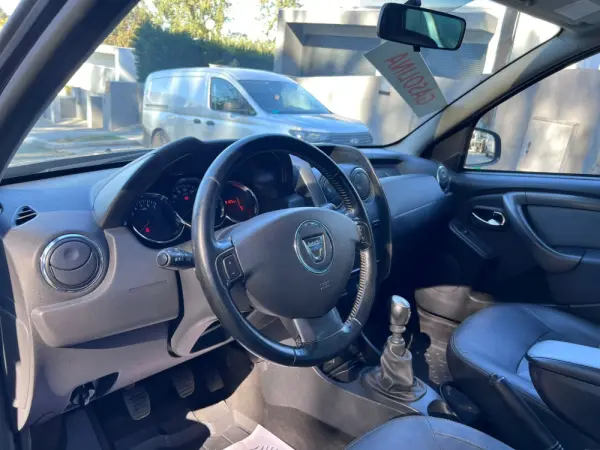 Dacia Duster 1.2 TCe Prestige 8