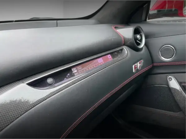 Ferrari FF Hele 11