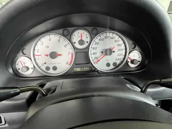 Mazda MX-5 1.6 Série Especial 14