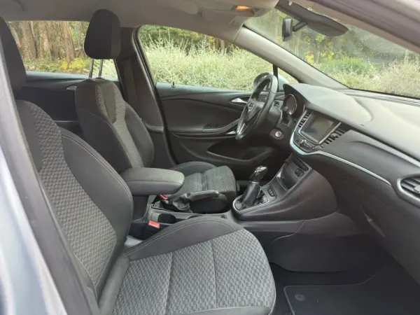 Opel Astra Sports Tourer 1.6 CDTI Business Edition S/S 11