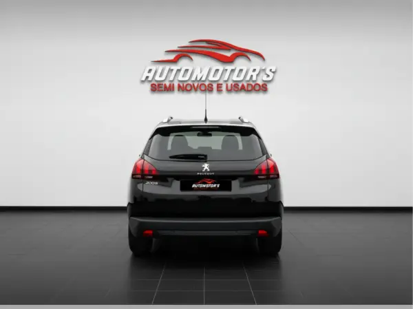 Peugeot 2008 1.2 PureTech Active 5