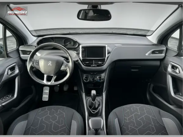 Peugeot 2008 1.2 PureTech Active 11