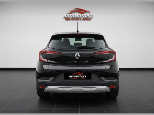 Renault Captur 1.0 TCe Exclusive 3