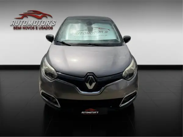 Renault Captur 0.9 TCE Exclusive 2