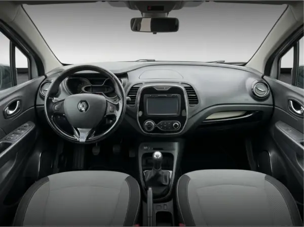Renault Captur 0.9 TCE Exclusive 8