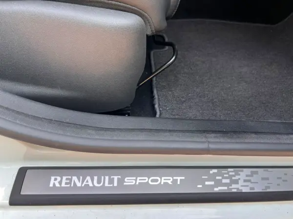 Renault Mégane 1.6 dCi GT Line 12