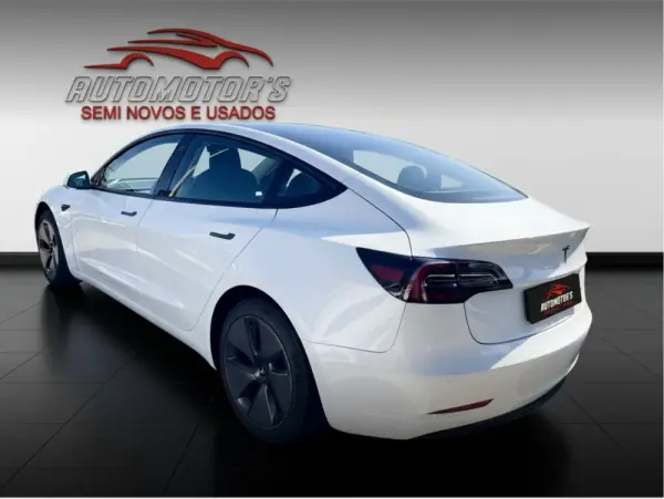 Tesla Model 3 Long-Range Dual Motor AWD 5