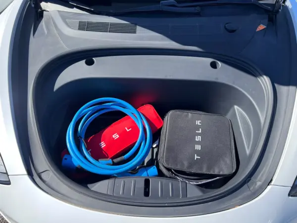 Tesla Model 3 Long-Range Dual Motor AWD 8
