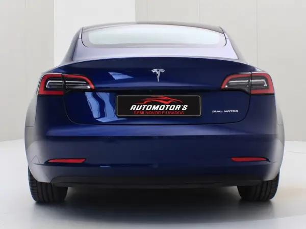 Tesla Model 3 Long-Range Dual Motor AWD 2